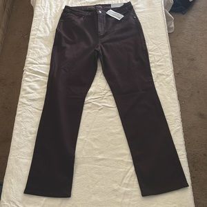 NWT Chico’s So Slimming Girlfriend Straight Leg pants in chocolate brown